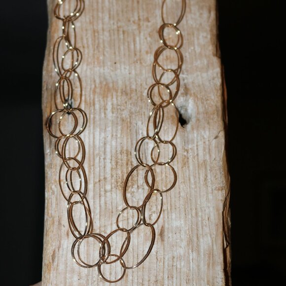 NEW Gold-plated Layered Liightweight Loops 18" Necklace - Picture 1 of 2